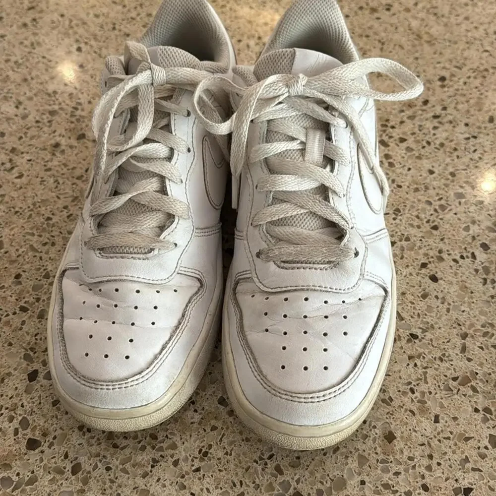 Nike Court Vision Low